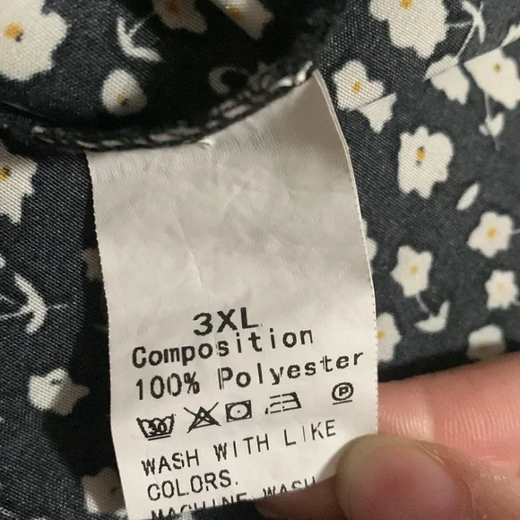 Cottagecore Plus Size Black and White Floral Dress 3X - Picture 5 of 5